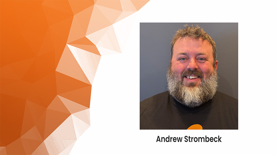 认识我们团队的安德鲁-斯特劳贝克